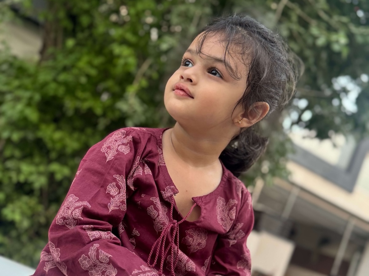 Ayzal learning something new